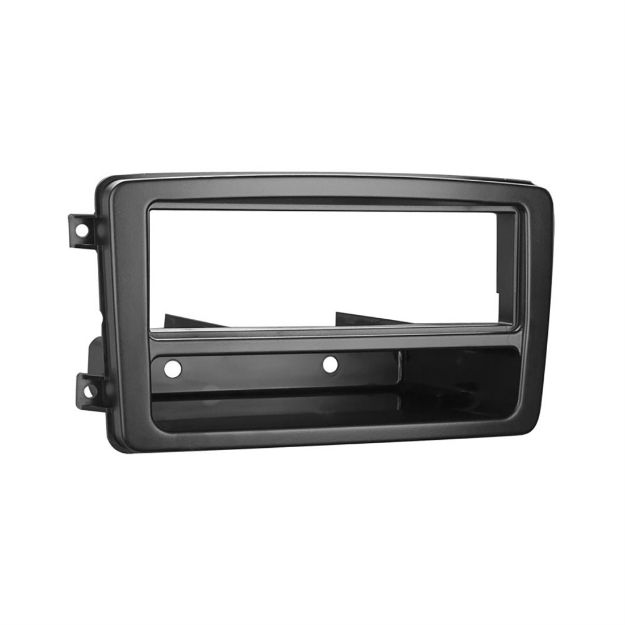 Picture of Metra 2001-04 Mercedes C-Class DIN Kit
