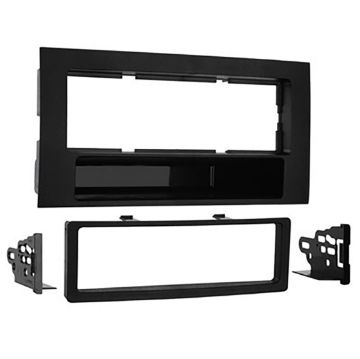 Picture of Metra 2004+ Volkswagen Touareg Radio Installation Kit