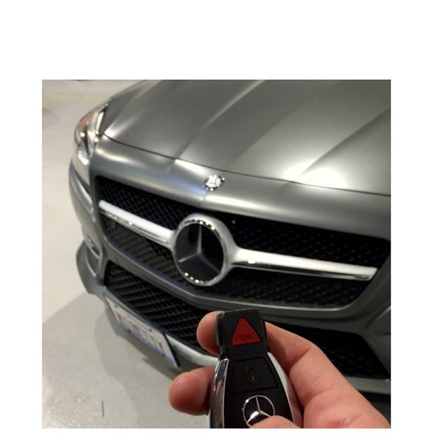 Picture of MID CITY Motorized License Plate Frame w/Factory Key Fob/SWC