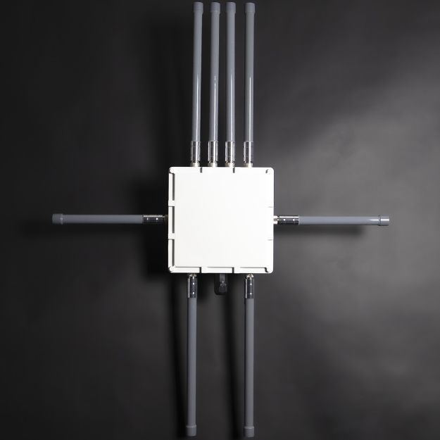 Picture of MergeWiFi CAT 20 5G Intelligent Multicarrier Router Outdoor Unit